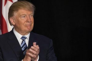 Trump ABD'nin ilk 'Ulusal Ticaret Konseyi'ni kurdu