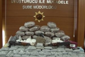 İstanbul'da 12 milyonluk uyuşturucu operasyonu