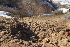 Menfeze tuzaklanan patlayıcı imha edildi