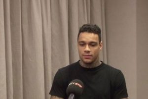 Van der Wiel: 'Fenerbah&ccedil;e'de tekrar oynamak i&ccedil;in &ccedil;ok &ccedil;alışıyorum'