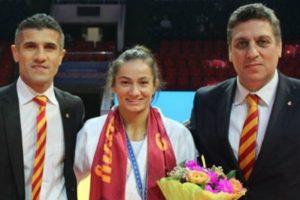 Galatasaraylı Majlinda Kelmendi, yılın kadın judocusu se&ccedil;ildi