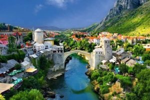 Saraybosna'da hava kirliliğine tek-&ccedil;ift plaka &ouml;nlemi