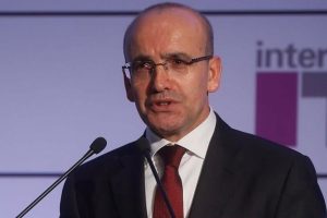 Şimşek: T&uuml;rkiye'nin ihracat seferberliğine ihtiyacı var