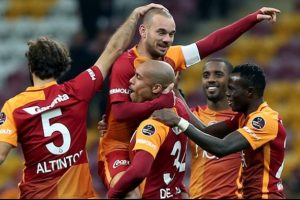 Galatasaray, Aytemiz Alanyaspor'u 5 golle ge&ccedil;ti