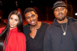 Kardashian-West &ccedil;ifti g&uuml;nler sonra dışarıda