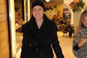 Ceyda D&uuml;venci: Cinsiyeti belli değil