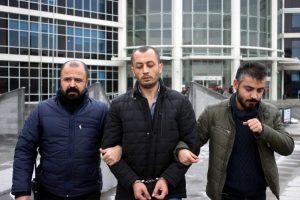 "&Ccedil;alış" diyen babasını av t&uuml;feği ile &ouml;ld&uuml;rd&uuml;