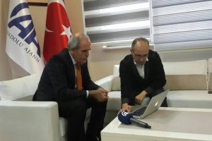 Bursa&nbsp;B&uuml;y&uuml;kşehir Belediye Başkanı Altepe "Yılın Fotoğrafları" oylamasına katıldı