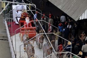 Pakistan'da 12 kişi sahte i&ccedil;kiden &ouml;ld&uuml;