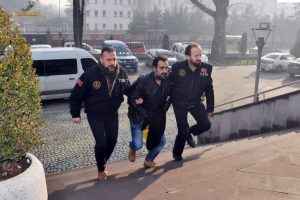 Bursa'da ter&ouml;r &ouml;rg&uuml;t&uuml; propagandası yapan 3 kişi tutuklandı