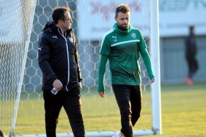 Bursaspor ara vermeden kupa hazırlıklarına başladı