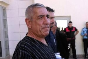 Cumhurbaşkanı'na hakaretten cezası ertelenince serbest kaldı