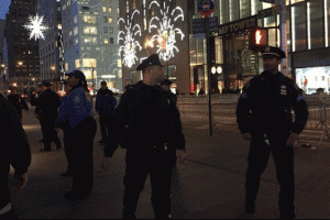 New York'taki Trump Tower'da ş&uuml;pheli paket paniği