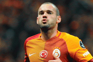 Sneijder: Van Gaal ile sorunlar yaşadım