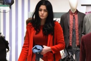 Deniz &Ccedil;akır yeni yıl alışverişini erken bitirdi
