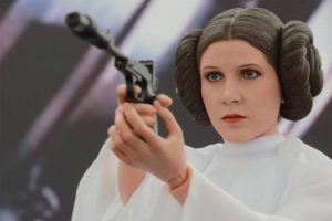 Carrie Fisher hayatını kaybetti! Hayranları şokta