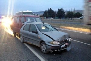 İzmir'de zincirleme kaza: 5 yaralı