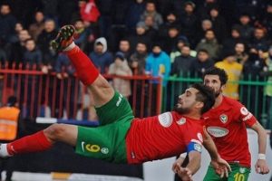 Diyarbakır doğumlu olmayan ma&ccedil;a giremeyecek!