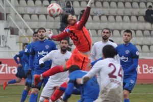 İneg&ouml;lspor evinde Kasımpaşa'ya kaybetti