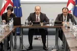 G&uuml;rc&uuml; Bakan: "Suriye'ye yardım g&ouml;ndereceğiz"