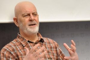 Yazar Mustafa Kutlu: Hak ve halk i&ccedil;in yazdım