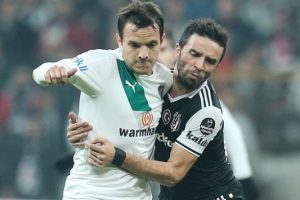 Bursaspor, ligin ilk devresinde hi&ccedil; penaltı kazanamadı