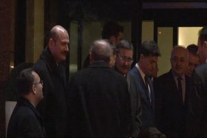 Erdoğan'dan Meclis Başkanı Kahraman'a ge&ccedil;miş olsun ziyareti