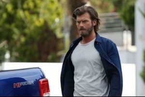 Kıvan&ccedil; Tatlıtuğ tarikat davasını kazandı