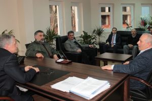 Bursa'da yapı denetim firmalarının sorunları il m&uuml;d&uuml;r&uuml;ne aktarıldı