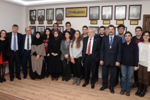Bursa'da başarılı &ouml;ğrencilere hocalarından tavsiyeler