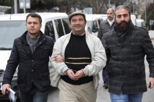 Interpol'&uuml;n kırmızı b&uuml;ltenle aradığı şahıs Samsun'da yakalandı
