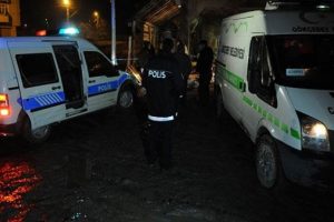 Zonguldak'ta boğazı kesilmiş erkek cesedi bulundu