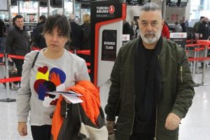 Yeni eşle İspanya tatili