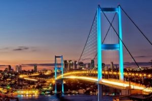 Otoyol y&uuml;zde 15, Boğaz k&ouml;pr&uuml;leri y&uuml;zde 48 zamlandı