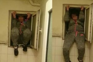 Havalandırma boşluğuna saklandılar, polisten ka&ccedil;amadılar