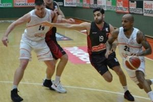Banvit rakibine şans tanımadı