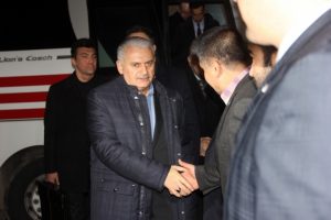 Başbakan Yıldırım'dan MHP'li belediyeye ziyaret