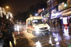 Saldırı tanığı futbolcu anlattı: Kız arkadaşımı sırtıma alıp...