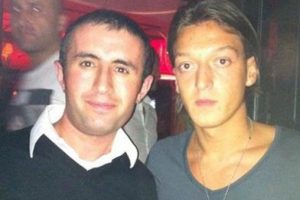 Reina'da &ccedil;alışan garson saldırıda hayatını kaybetti
