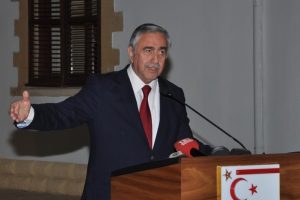 Mustafa Akıncı'dan taziye mesajı
