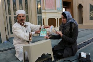 Rus uyruklu kadın M&uuml;sl&uuml;man oldu