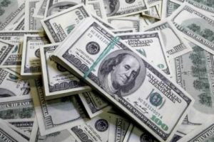 Dolar 3.58'in &uuml;zerine &ccedil;ıktı