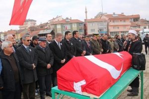 Saldırıda hayatını kaybeden G&uuml;rb&uuml;z son yolculuğuna uğurlandı