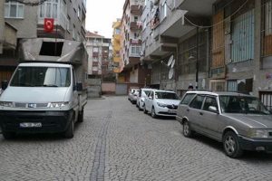 Polis, firari ter&ouml;risti bu sokakta aradı