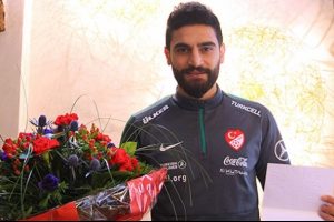 Fenerbah&ccedil;e Mehmet Ekici ile anlaştı!