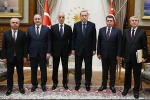 Cumhurbaşkanı Erdoğan T&uuml;rk-İş Genel Başkanı Atalay'ı kabul etti