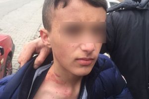 Okulda dayak vahşeti! &Ouml;ğrencisini tuvalete g&ouml;t&uuml;r&uuml;p...