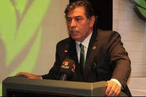 Bursaspor'da Ali Ademoğlu'ndan transfer a&ccedil;ıklaması