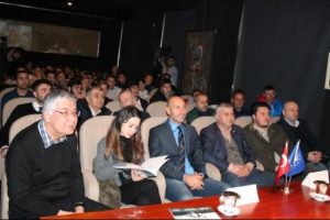 Bursaspor'da 'Efsanelerle Buluşma' etkinliğinin ilk konuğu Mesut Şen oldu