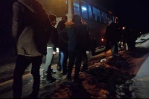 Midib&uuml;ste, '&ccedil;antamda bomba var' diyen yolcu g&ouml;zaltına alındı